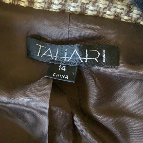 Tahari tweeted blazers - Picture 3 of 9